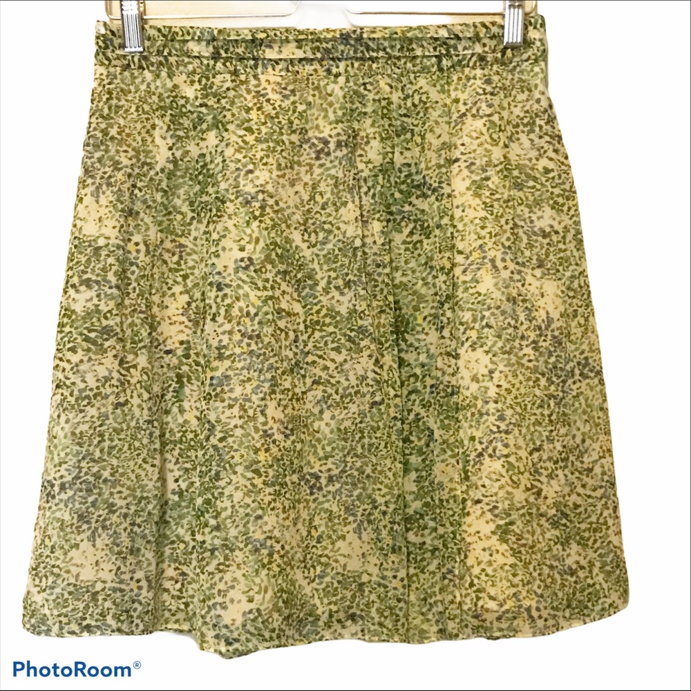 J Crew Silk Mini Skirt Womens Size 4 Cream & Green Pleated Side Zip Skirt